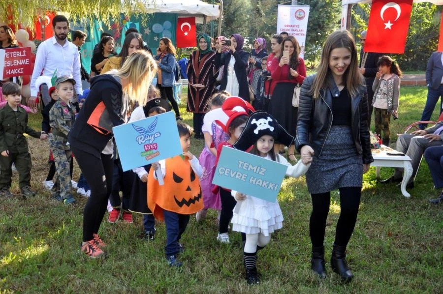DÜNYA ÇOCUK HAKLARI GÜNÜ KUTLANDI