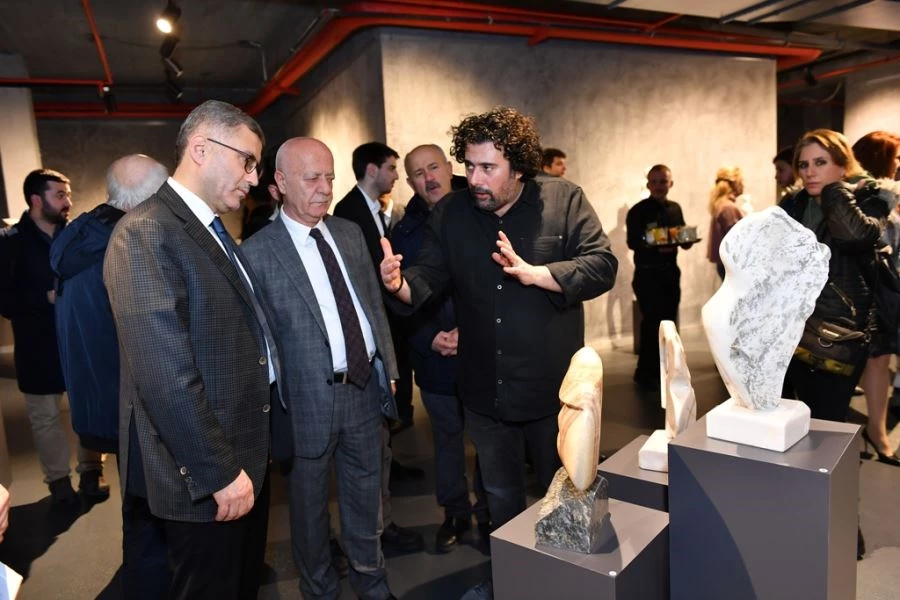 ÜSKÜDAR BELEDİYESİ    BEN, SEN, O HEYKEL SERGİSİ İLE SANATSEVERLERİ NEVMEKÂN SAHİL’DE BULUŞTURUYOR