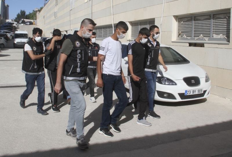 Elazığ’daki uyuşturucu operasyonu: 5 tutuklama

