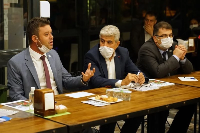 Başkan Sarıkurt: Çorlu’yu makamdan değil sokaktan yöneteceğiz
