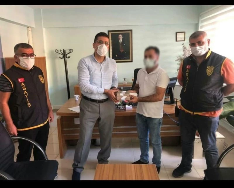 İş kurma vaadi ile 25 bin TL dolandırıldı
