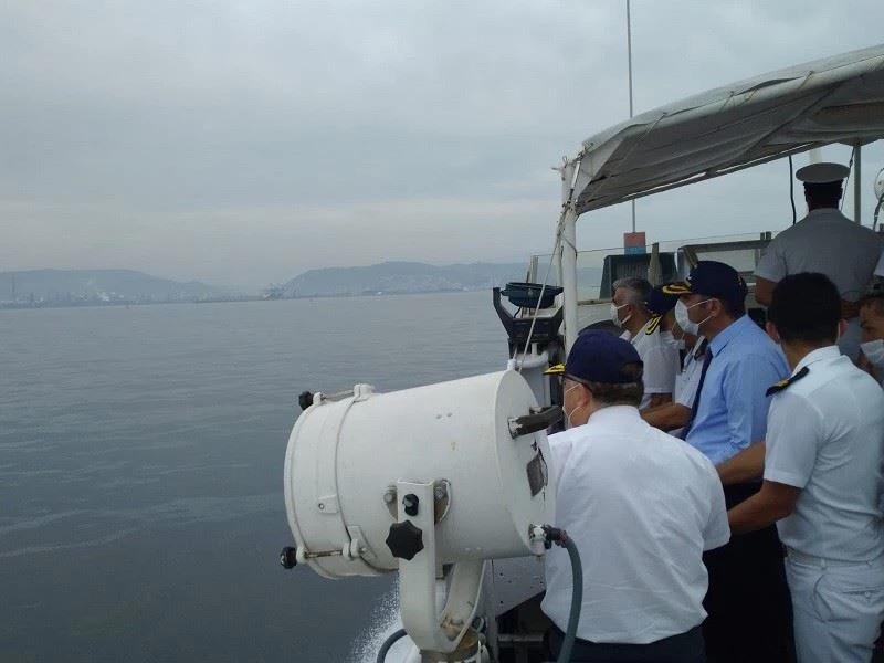 Vali Tutulmaz, sahillerdeki denetime katıldı
