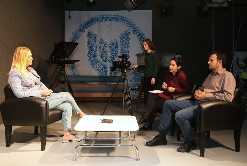 İzmir’in yerel televizyonlarına akademik araştırma
