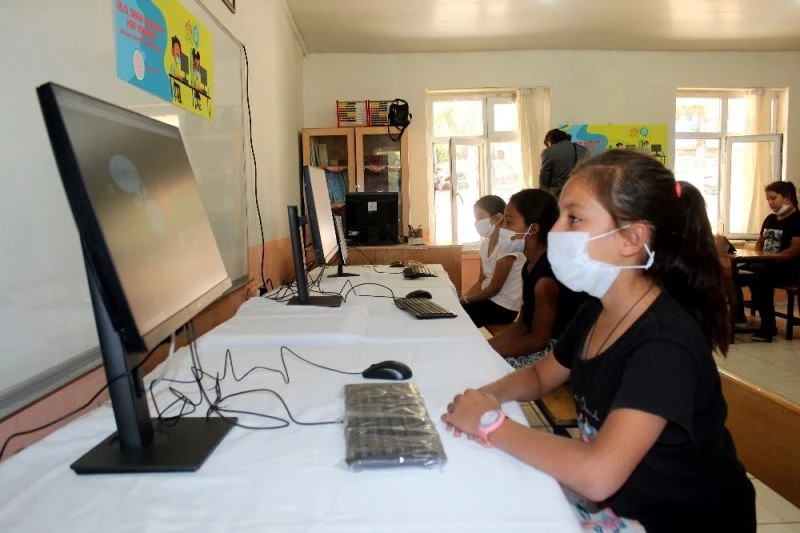 Ula Turgut Mahallesi internete kavuştu
