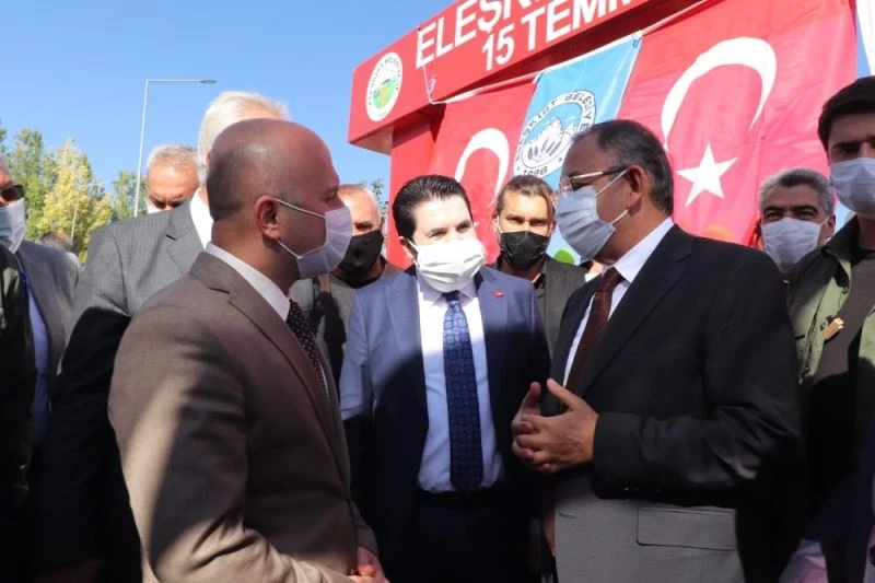 AK Parti Yerel Yönetimlerden Sorumlu Genel Başkan Yardımcısı Özhaseki Ağrı’da
