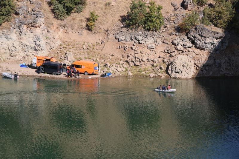 Kayıp Gülistan’ın bulunması için tekrar başlayan çalışmalar sürüyor
