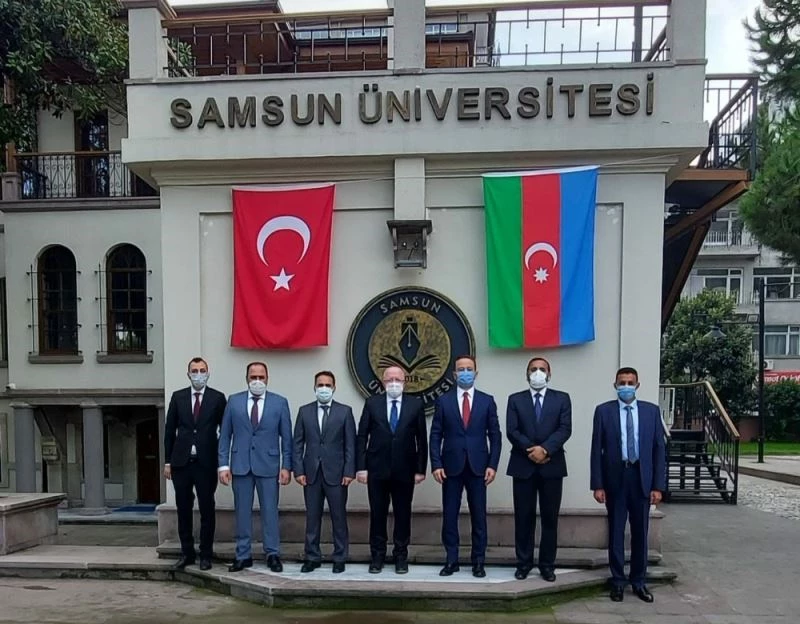 Rektör Aydın: “Bilgi alışverişi yoluyla iş dünyasına rehberlik edebiliriz”
