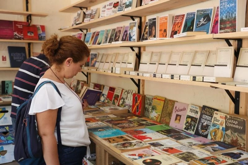 2. Kepez Sahaf Festivali’ne doğru
