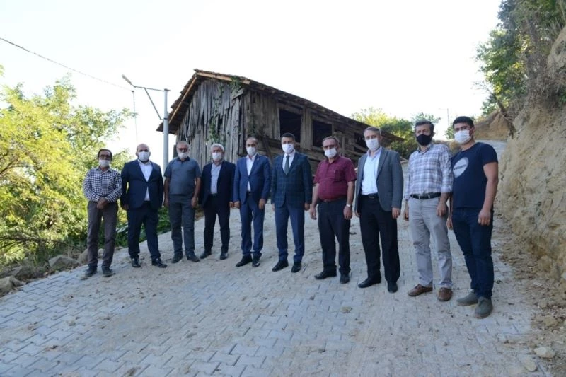 8 asırlık mahallede yollar parke taşıyla kaplanıyor
