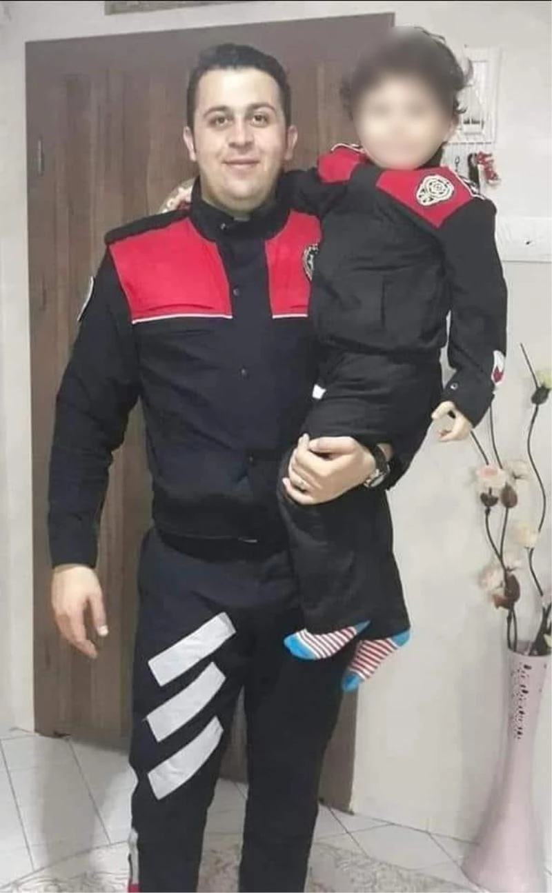 Sakarya’da kaza yapan yunus timinde görevli polis memuru şehit oldu
