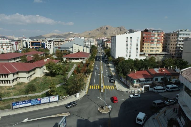 Van Büyükşehir Belediyesi’nde, bazı sosyal medya hesaplarından yapılan çirkin paylaşımlara cevap
