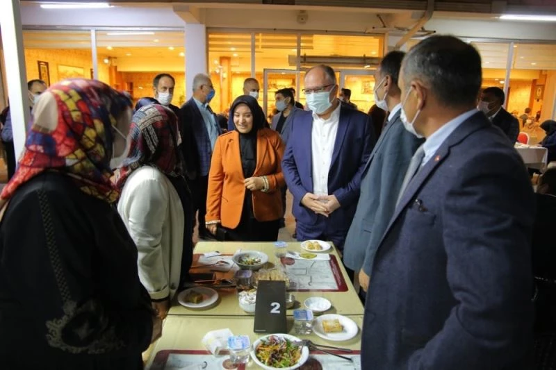 Bakan Soylu: “Değerli muhtarlarımızın ve milletimizin 24 saat emrindeyiz”
