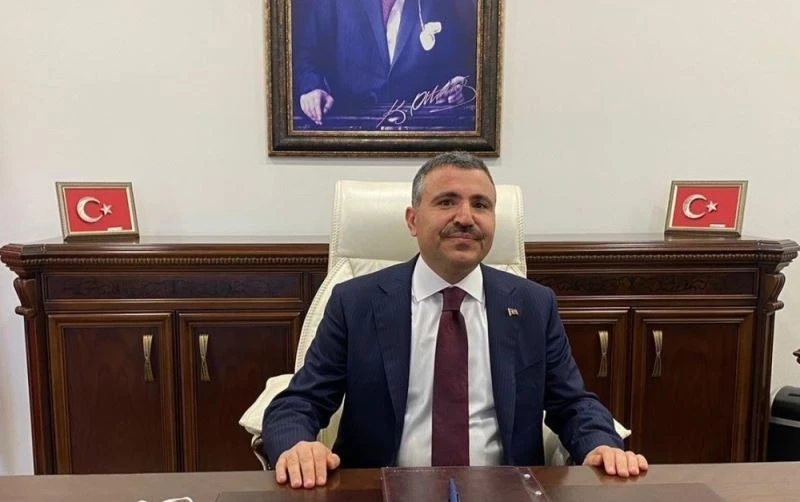 Vali Atay: Salgında hepimiz birbirimize karşı sorumluyuz
