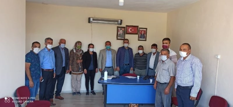 Erdoğan’ı karşılamak için AK Parti Arguvan’da toplantı düzenlendi
