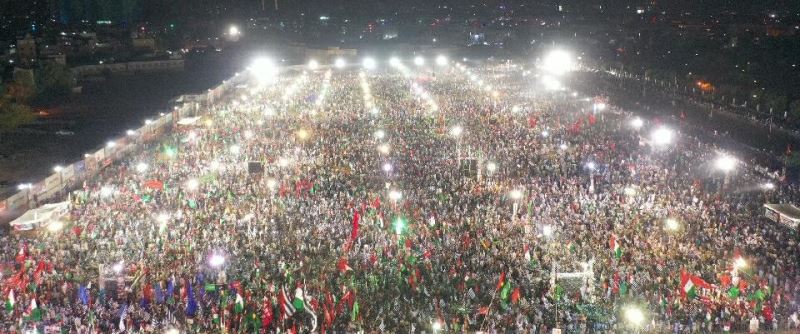 Pakistan’da hükümet karşıtı protestolar devam ediyor
