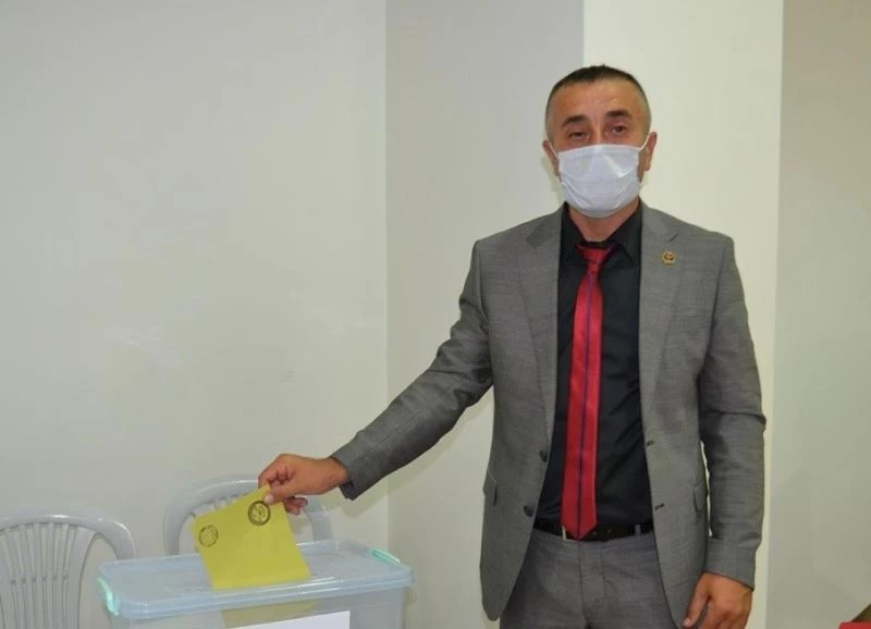 İl Başkanı Önal, MKYK asil üyeliğe seçildi
