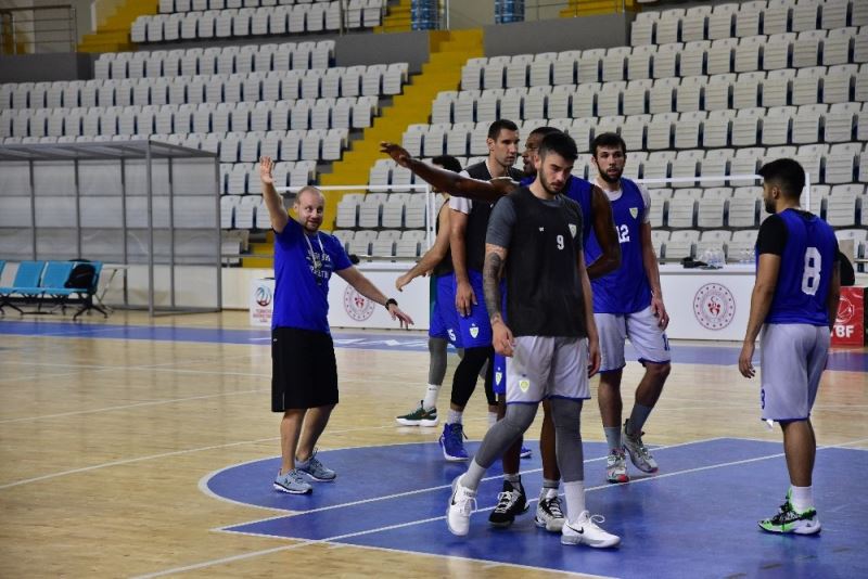 Ceyhun Cabadak hazırlık dönemi ve yeni sezonu değerlendirdi
