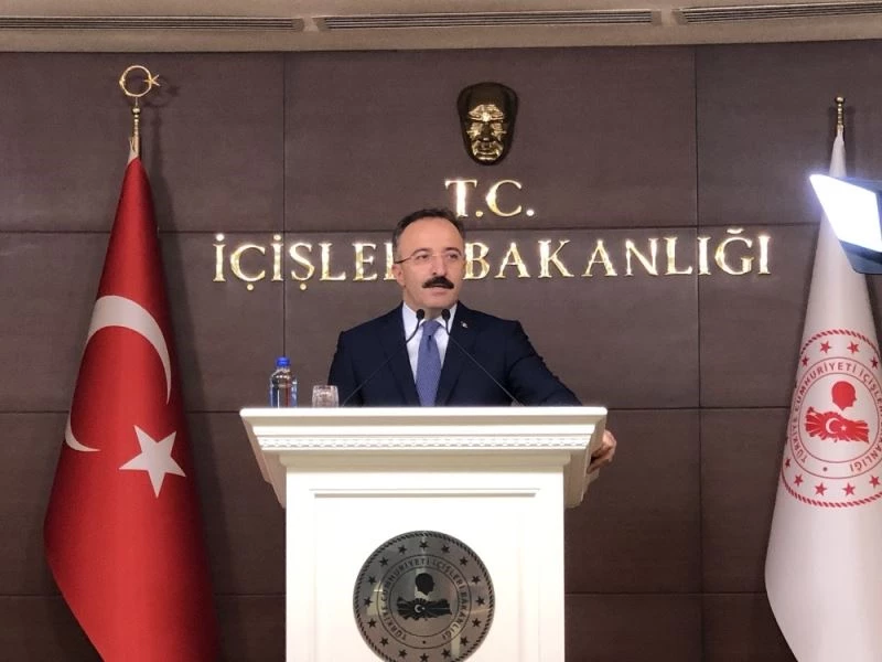 İçişleri Bakanlığı Sözcüsü Çataklı: “İç güvenlik operasyonları kapsamında toplam 10 bin 229 operasyon, şehirlerde de bin 425 operasyon yapılmıştır”

