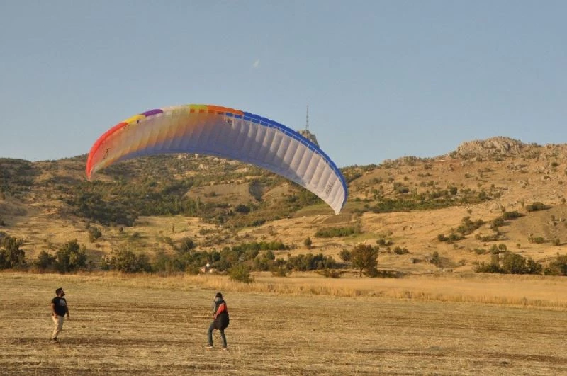 Şırnak’ta yamaç paraşütünde final heyecanı başladı
