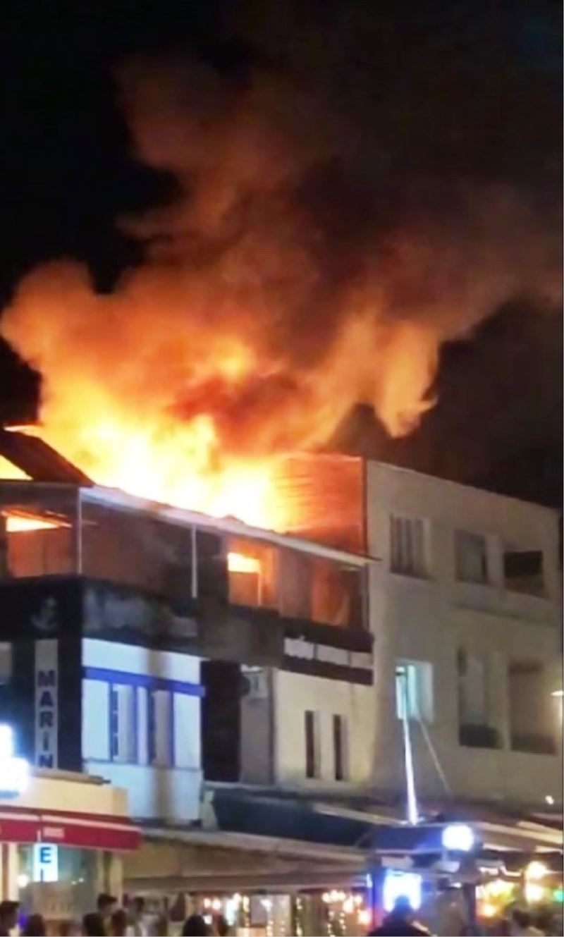 Bodrum’da bir otelin terasında çıkan yangın korkuttu
