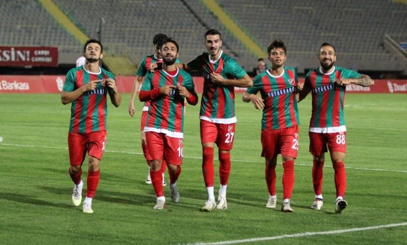 Karşıyaka durdurulamıyor
