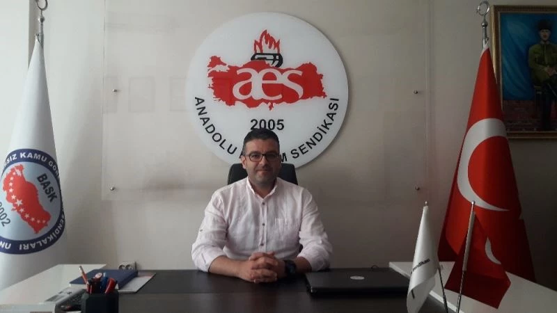 Anadolu Eğitim-Sen Kırşehir Temsilcisi Ramazan Kırbuğa, “Eğitimdeki eksiklik, Bakanların eğitim kökenli olmamasından kaynaklı”
