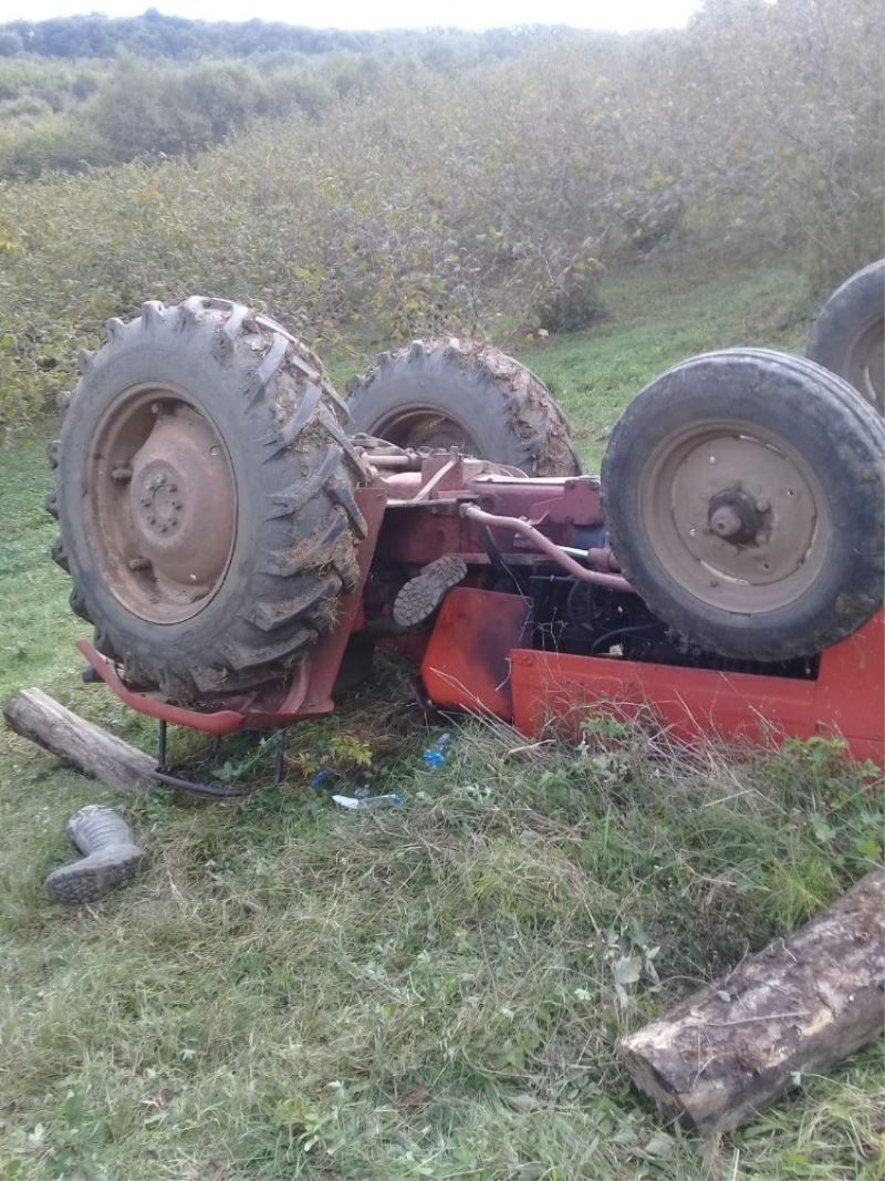 Kocaeli’de devrilen traktörün altında kalan şahıs yaralandı
