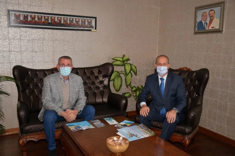 Ünal: “Sigortalı işçi çalıştıran kazanır”
