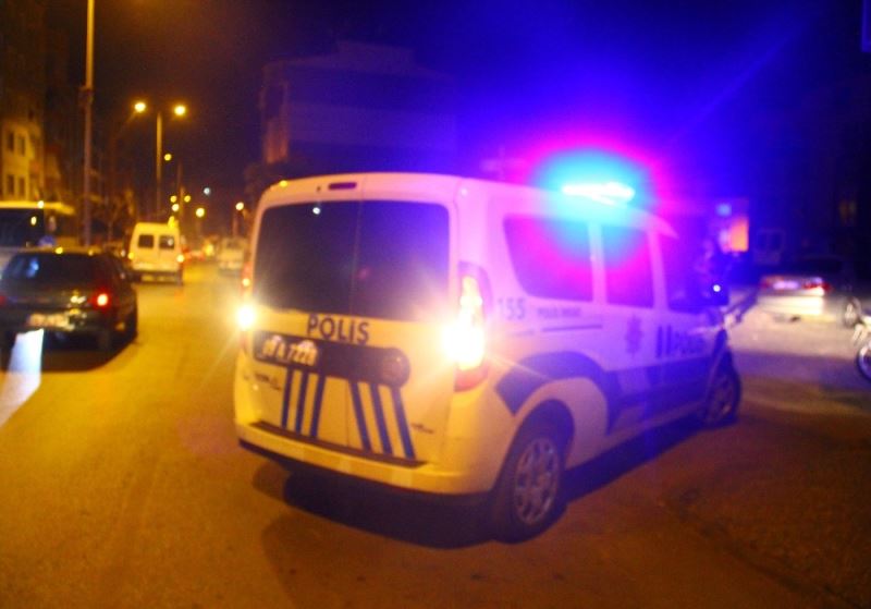 Aydın’da silahlı saldırı, otopark olarak kullanılan arsada kurşunlanan şahıs hastaneye kaldırıldı
