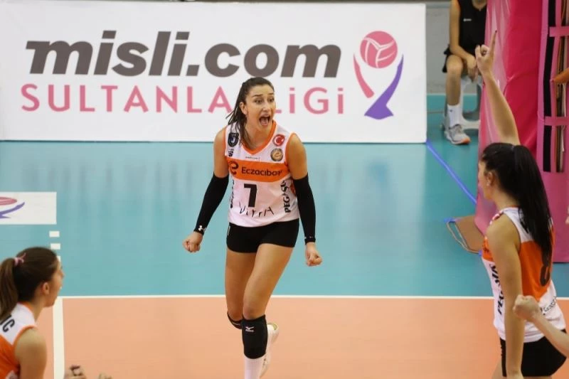 Eczacıbaşı VitrA, derbiye hazırlanıyor
