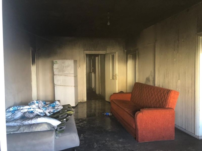 Apartmandaki yangın bina sakinlerini korkuttu
