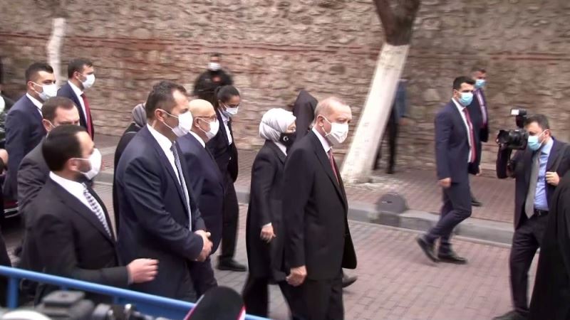 AK Parti İstanbul Milletvekili Markar Esayan son yolculuğuna uğurlanıyor
