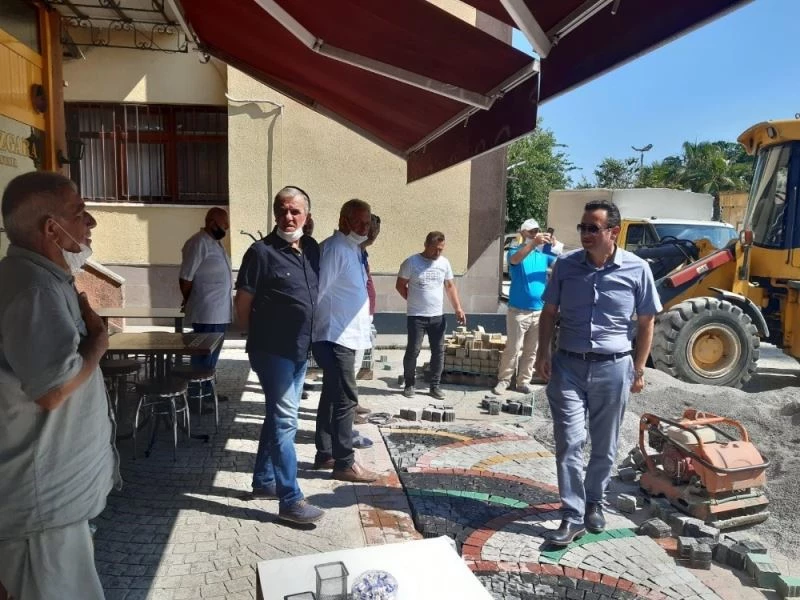 Başkan Yanmaz esnafla hasbihal etti
