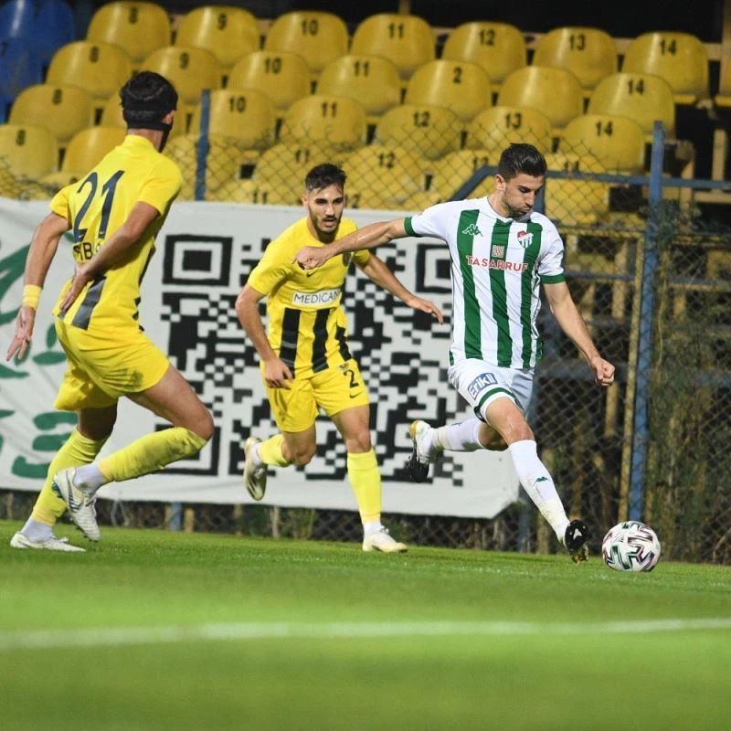 Bursaspor öne geçtiği maçlarda 10 puan kaybetti
