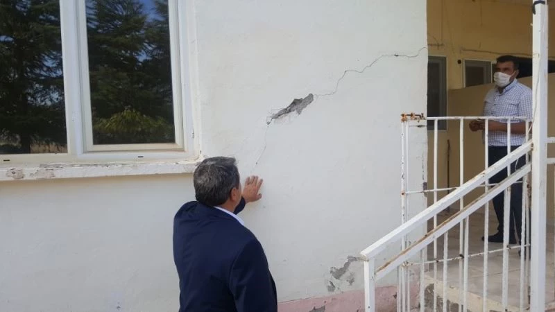 Sultansuyu’ndaki binalara kurul karar verecek
