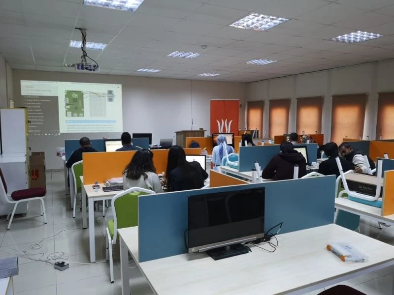DAKA’dan  Python ve Rasberry Pi ile Robotik ve Kodlama eğitimi

