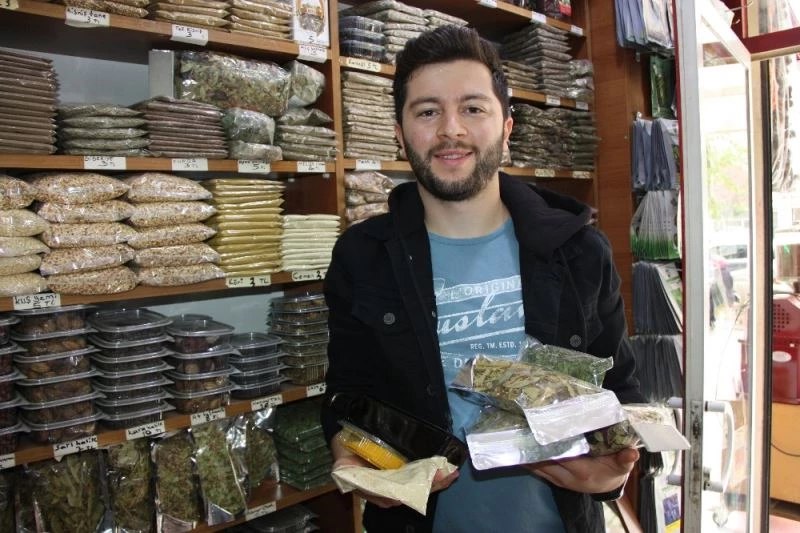 Hava sıcaklığı düştü, vatandaşlar bağışıklık sistemini güçlendirmek için doğal ürünlere yöneldi
