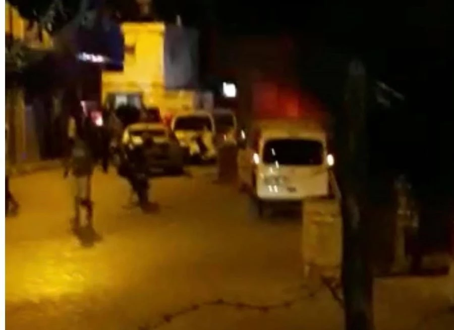 İSKENDERUN’DA 2 TERÖRİST ÖLDÜRÜLDÜ, 1’İ DE SAĞ YAKALANDI