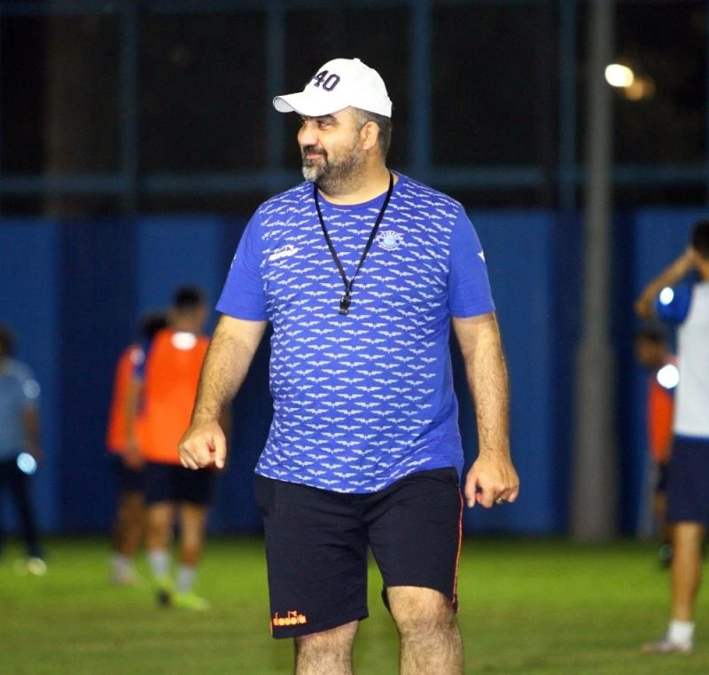 Ümit Özat: “Birlik ve beraberlik içinde başarıyı yakalamak istiyoruz”
