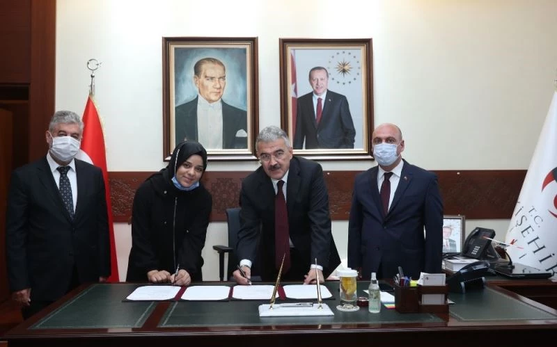 Şehit eşi teknoloji tasarım atölyesinin tüm giderlerini üstlendi
