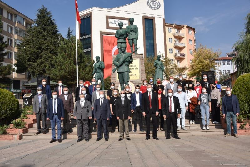 Bozüyük’ten Cumhuriyet’in ilanının 97’inci yıl dönümünü kutlandı
