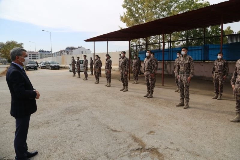 Tunceli’den PÖH’ler  dualarla Suriye’ye uğurlandı

