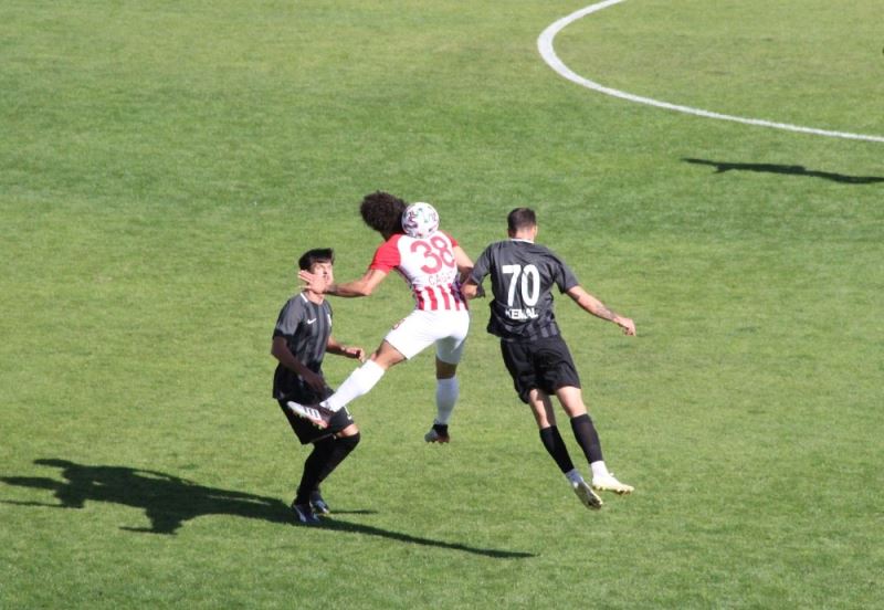 3. Lig: Karaman Belediyespor: 5 - Ceyhanspor: 1
