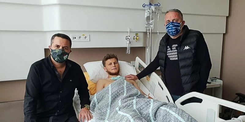 Keskin 3 hafta sahalardan uzak kalacak
