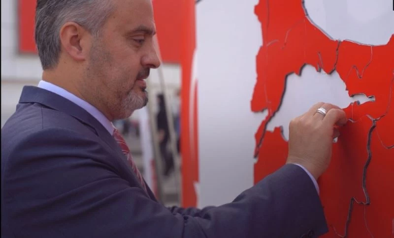 Birlikte cumhuriyetiz, 81 il Türkiye’yiz
