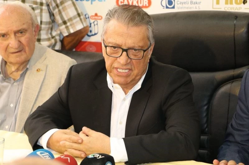 Eski başbakanlardan Mesut Yılmaz tedavi gördüğü hastanede hayatını kaybetti
