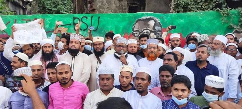 Bangladeş’te milyonlar Fransa’yı protesto etti
