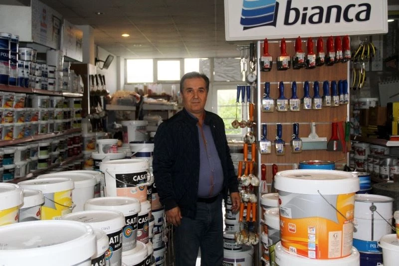 Fethiyeli esnaf Fransız mallarını raftan indirdi
