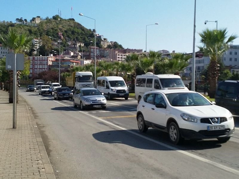 Giresun’da trafiğe kayıtlı motorlu taşıt sayısı 94 bin 234 adet oldu
