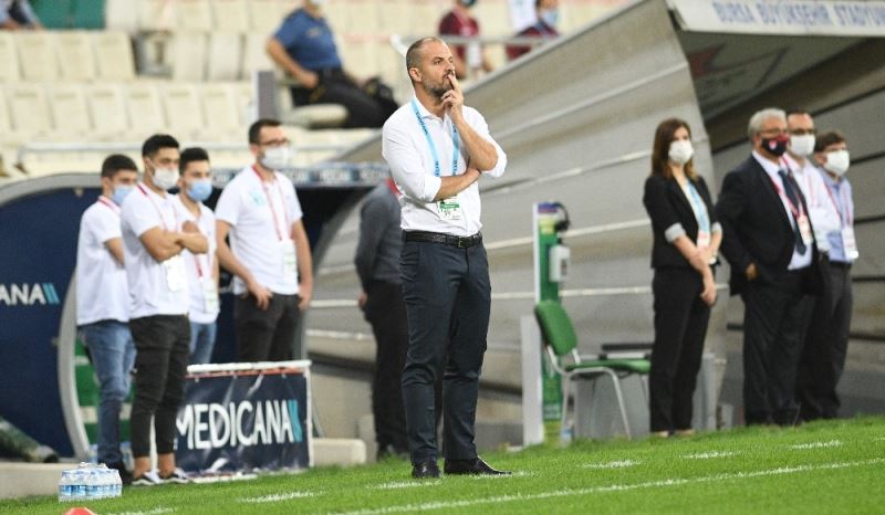 Bursaspor’da Mustafa Er, 3 isimden 1 dakikada bile vazgeçmedi

